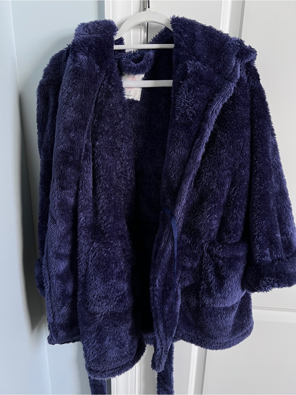 Jasmine Plush Hooded Puffer robe- Deep Navy